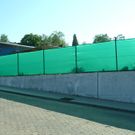 Maschendrahtzaun T-Eisen grün 